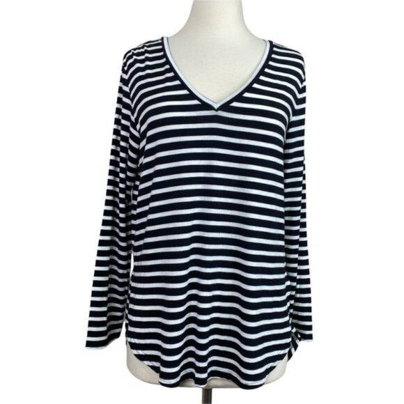 Halogen Long Sleeve Striped V-Neck Top Size Medium Petite - Picture 1 of 6